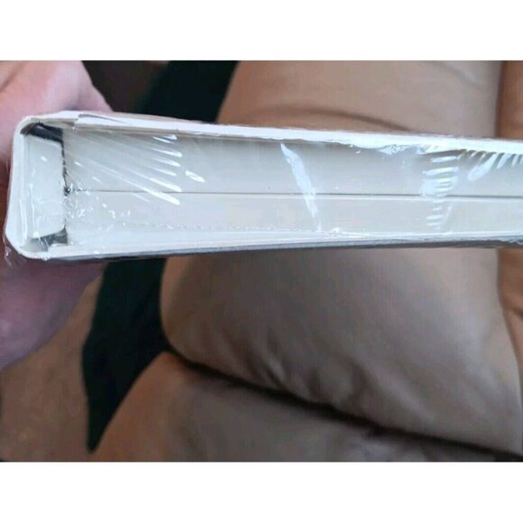 E.T. The Extra Terrestrial VHS Tape Clamshell Factory Sealed 1996 MCA Home Vide - Picture 3 of 6